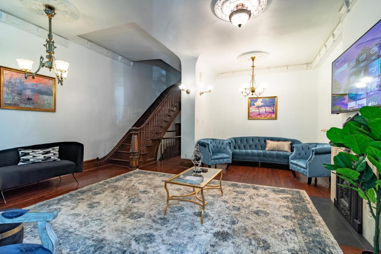 Luxurious Classic Gold Coast Villa For 12 Guests Chicago Luaran gambar